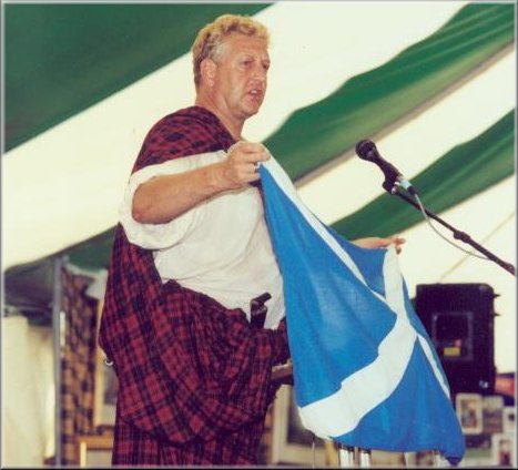 Author David R Ross, talking to 40,000 Canadians at Fergus Highland Games, Canada, August 2002
